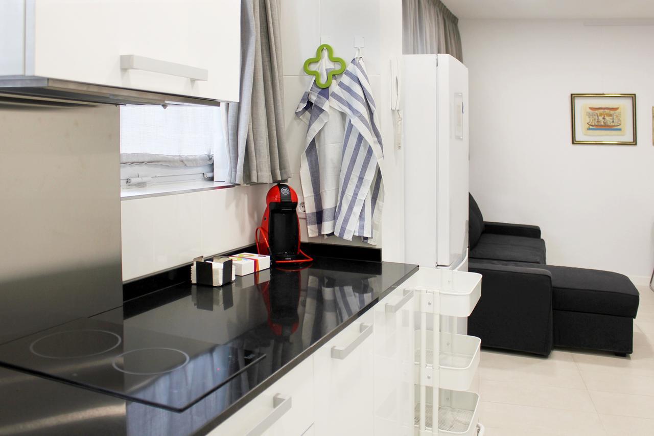 Apartamentos Funway Madrid Exterior photo