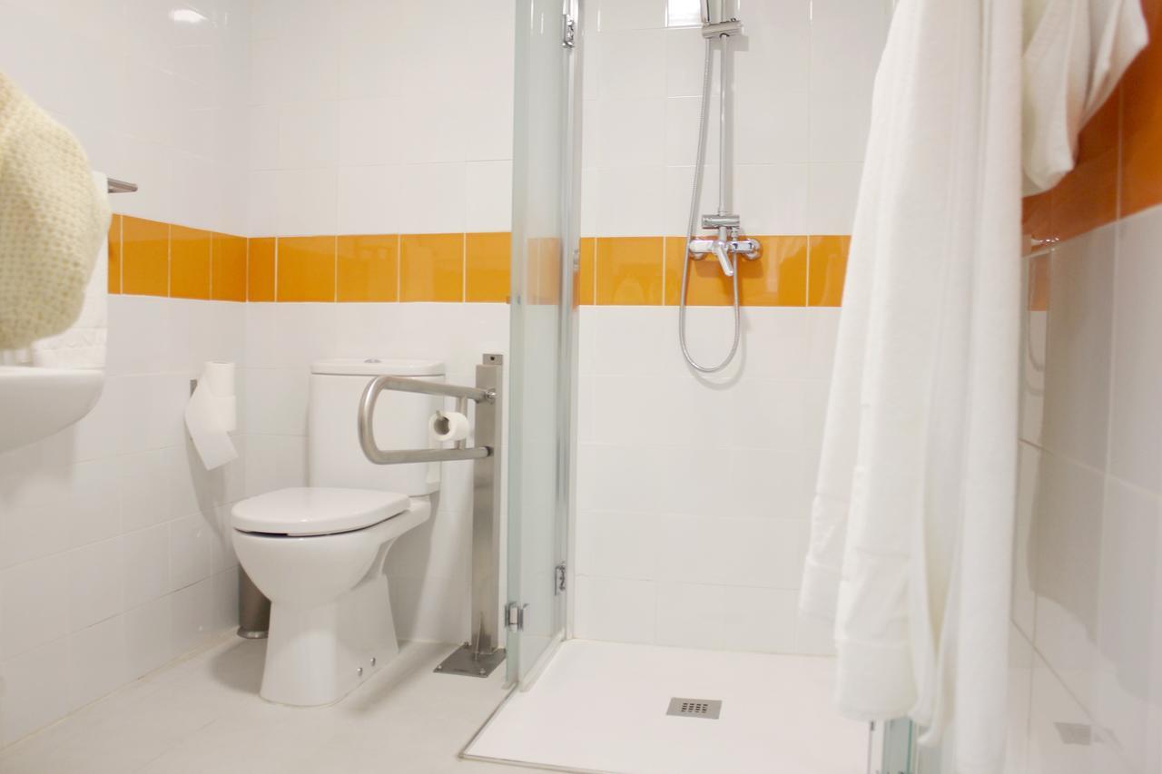 Apartamentos Funway Madrid Exterior photo